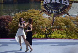 嬉戏谷吃瓜群众,吃瓜群众的热闹现场揭秘