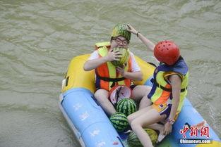 嬉戏谷吃瓜群众,吃瓜群众的热闹现场揭秘