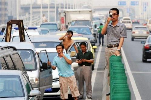 娄底吃瓜群众事件,网络舆论漩涡中的社会现象剖析